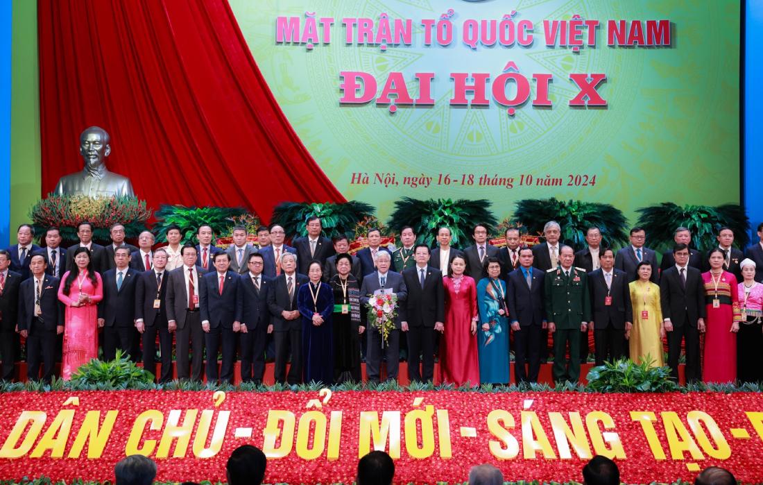 Launching the Central Committee of the Vietnam Fatherland Front, 10th term. Photo: Hai Nguyen