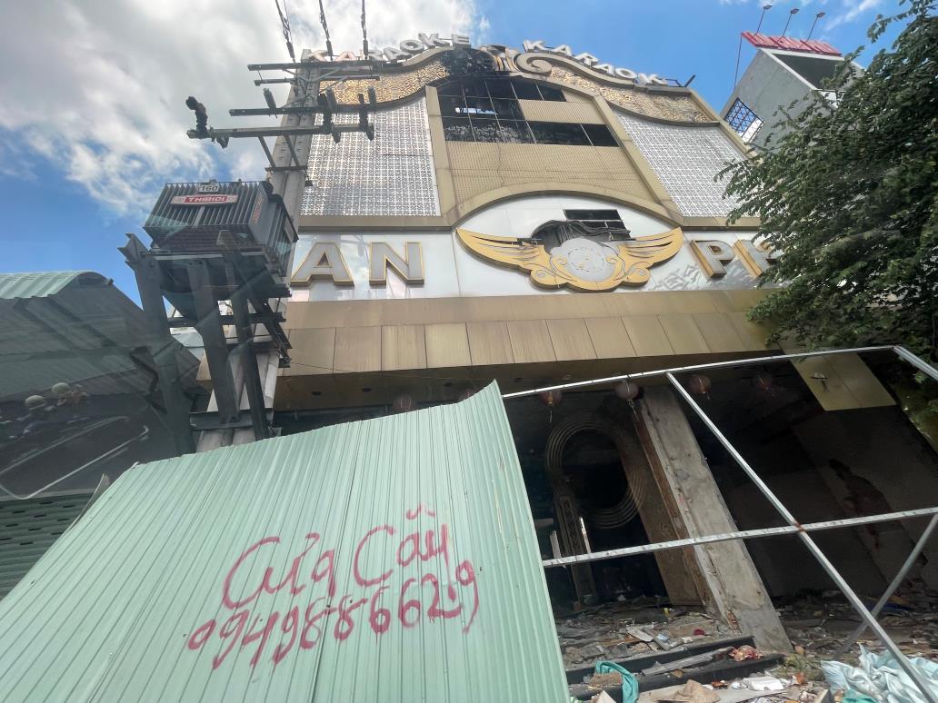 Hiện trường quán karaoke An Phú, nơi phát hiện thi thể người đàn ông. Ảnh: Đình Trọng