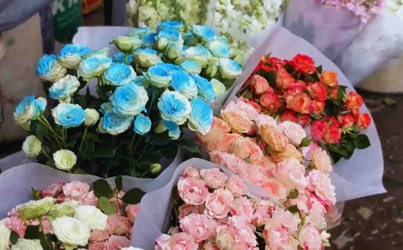 Limited supply, fresh flower prices increase sharply on October 20