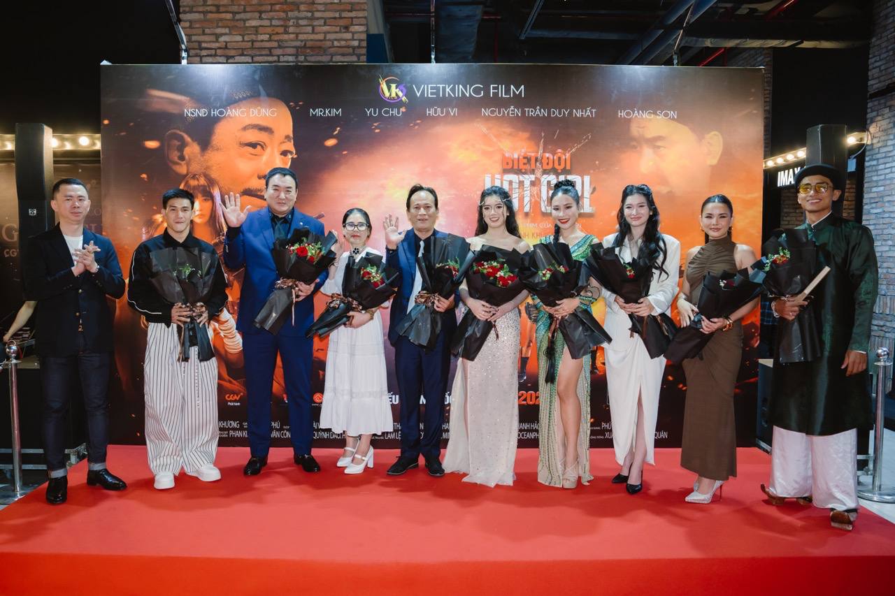 The cast of the movie Hotgirl Squad. Photo: Film crew.