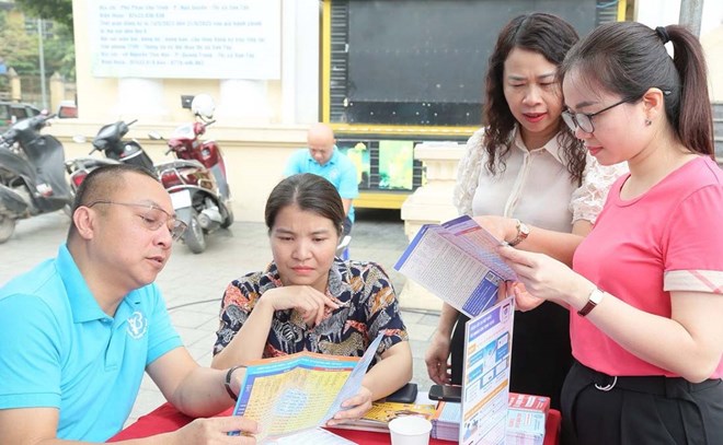 Việc tăng lương cơ sở lên 30% phụ thuộc vào từng trường hợp cụ thể. Ảnh: Nguyễn Hải