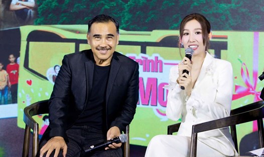Quyền Linh và Huỳnh Như đảm nhận vai trò kết nối cho Hành trình ước mơ. Ảnh: Ban tổ chức.