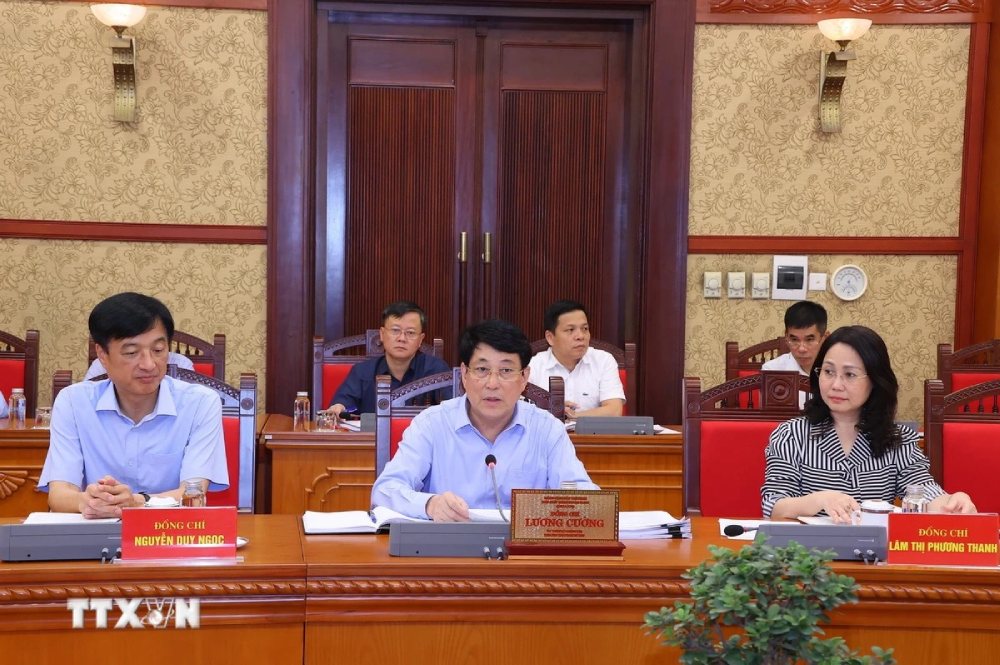 Standing member of the Secretariat Luong Cuong chaired the third quarter 2024 work meeting. Photo: VNA