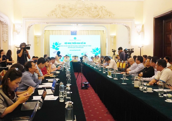 Conference on implementing the Project on improving soil health and managing plant nutrition on the morning of October 18. Photo: Tho Tho