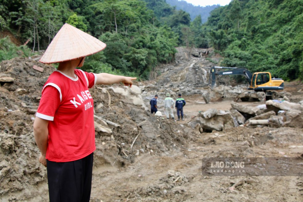 Many people lost crops and property after the sludge dam burst. Photo: Lam Thanh