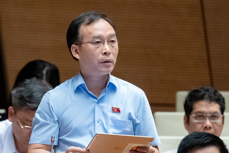 Delegate Tran Van Tuan - National Assembly Delegation of Bac Giang province. Photo: National Assembly