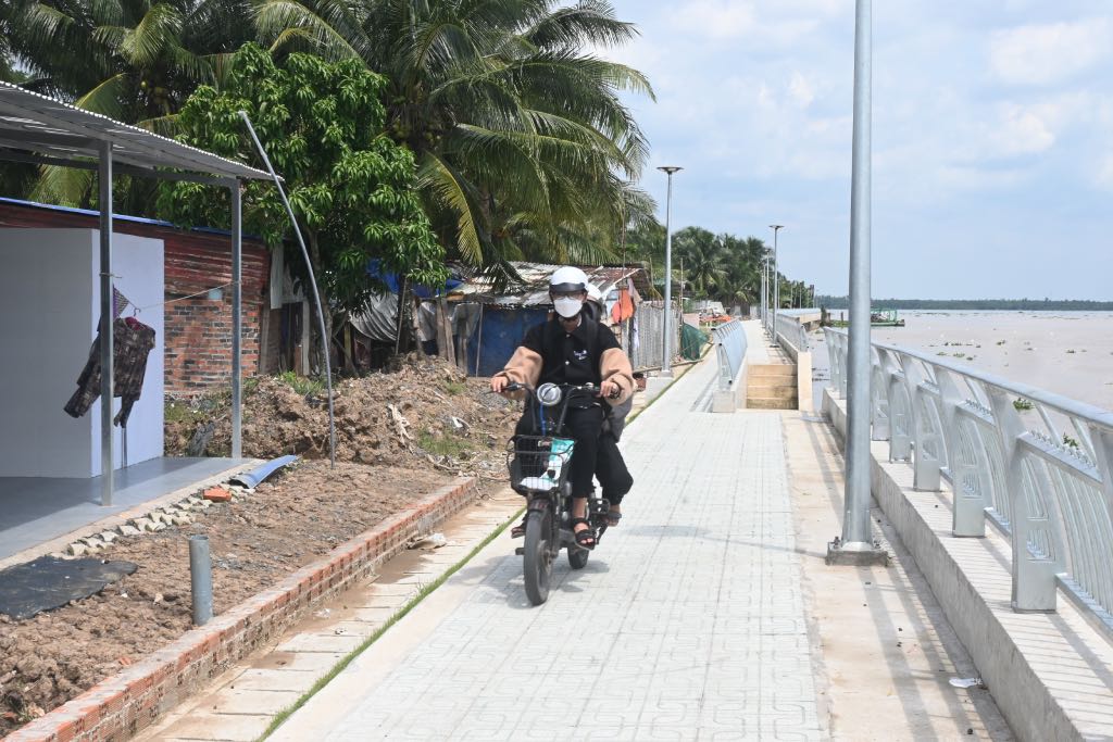 Giao Hoa River embankment project. Photo: Thanh Nhan