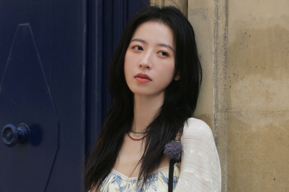 Chau Vu Dong's reputation has been affected due to a series of scandals. Photo: Weibo