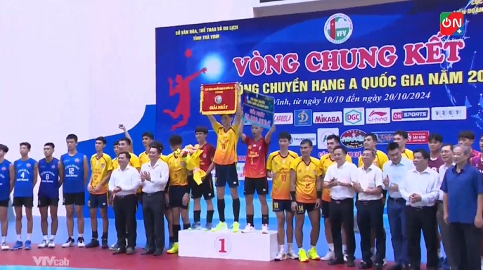 Ho Chi Minh City Police won the 2024 National A-Class Volleyball Championship. Photo: VTV Cab