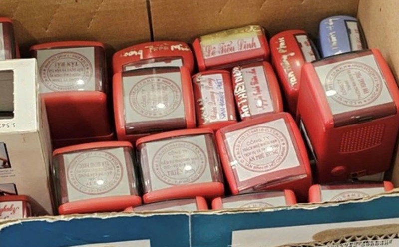 The case of establishing 168 "ghost" companies to illegally buy and sell invoices in Ho Chi Minh City. Photo: Provided by the police