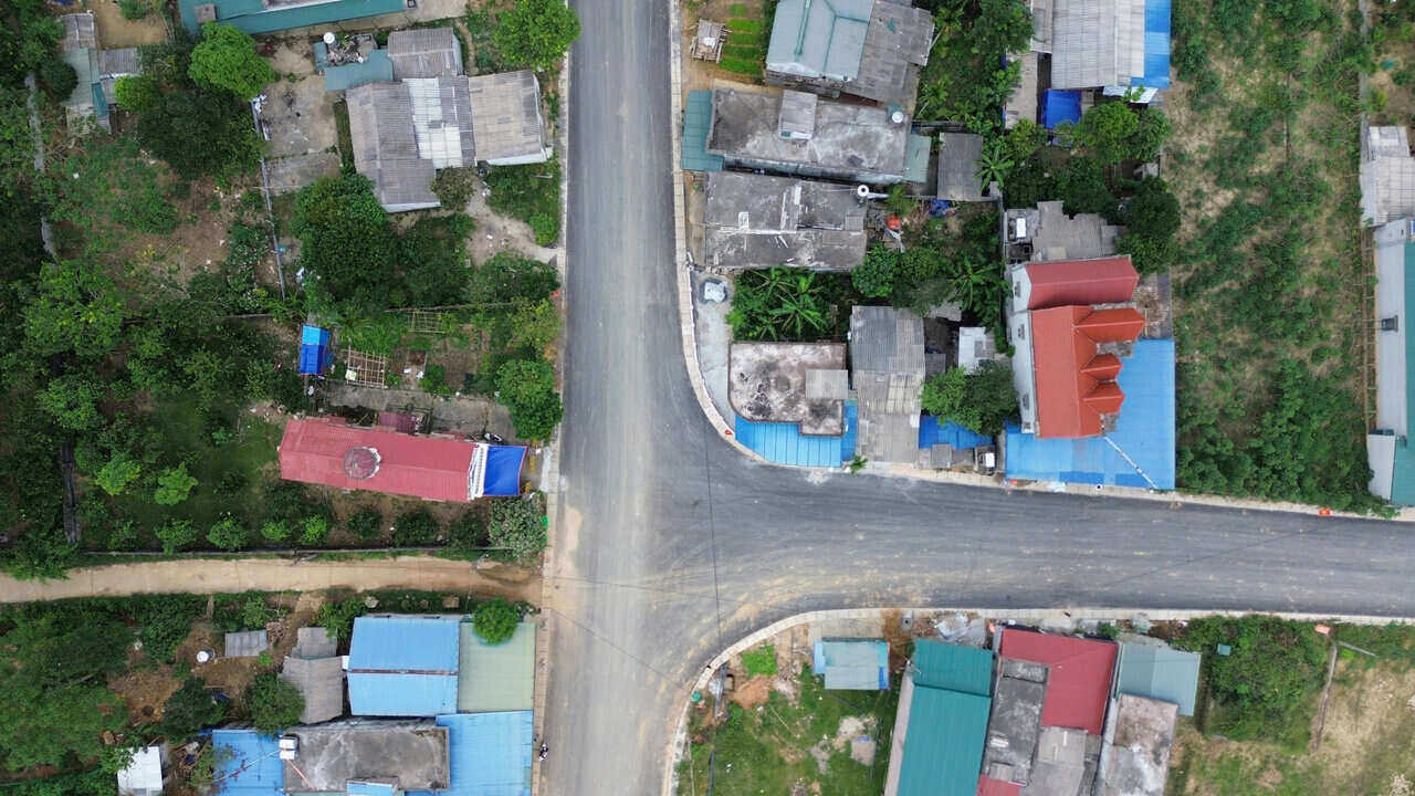 Dong thoi, giup viec di lai de dang thuan tien hon, dac biet la ket noi voi huyen Thanh Son, tinh Phu Tho. 