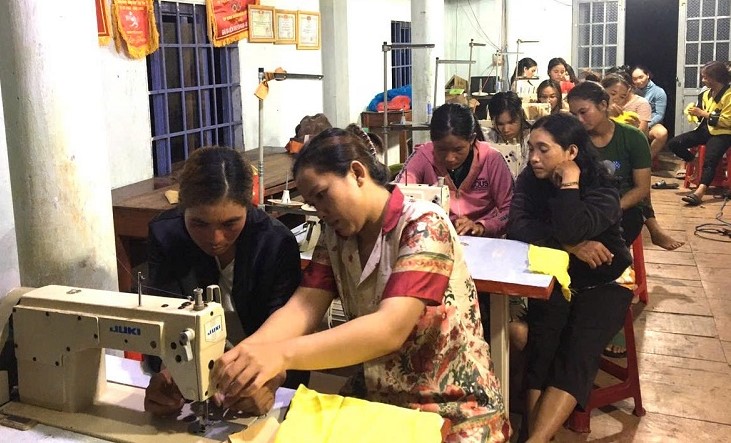 Nhờ  tham gia học nghề, không ít người lao động thất nghiệp ở Đắk Lắk đã sớm có việc làm ổn định, từng bước thoát nghèo bền vững. Ảnh: Bảo Trung
