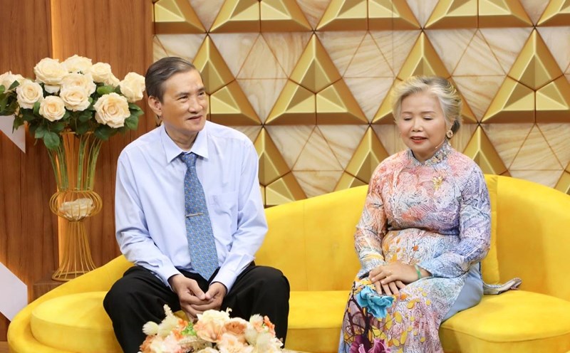 The couple in their 70s at "Husband and Wife Harmony". Photo: Producer