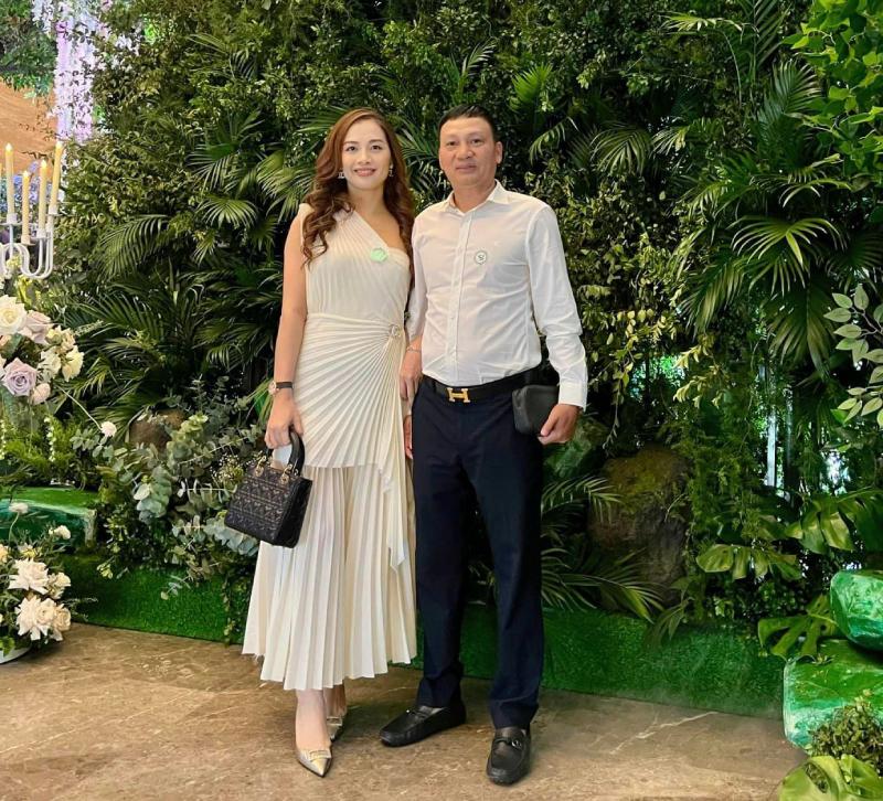 The wife of former Vietnam national team midfielder Trieu Quang Ha is someone who does not like fame. Photo: Character provided