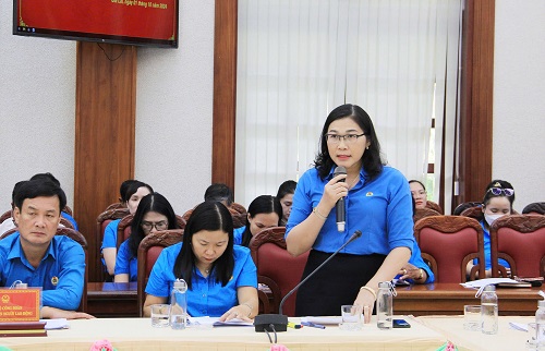 Cán bộ Công đoàn Gia Lai đề xuất, góp ý về các dự thảo Luật sửa đổi, bổ sung. Ảnh: Thanh Tuấn 