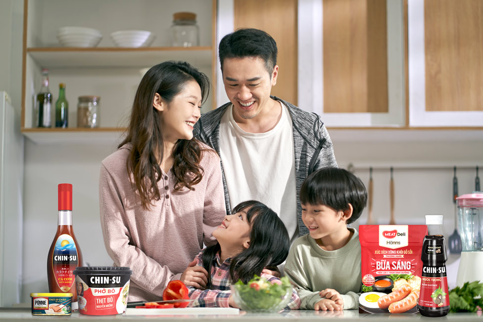 Chin-su products are familiar with family meals. Photo: Masan Group