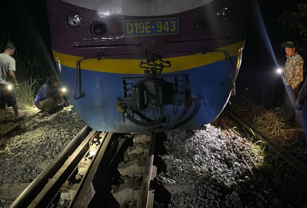 Scene of the train derailment on September 28. Photo: H.Nhat.
