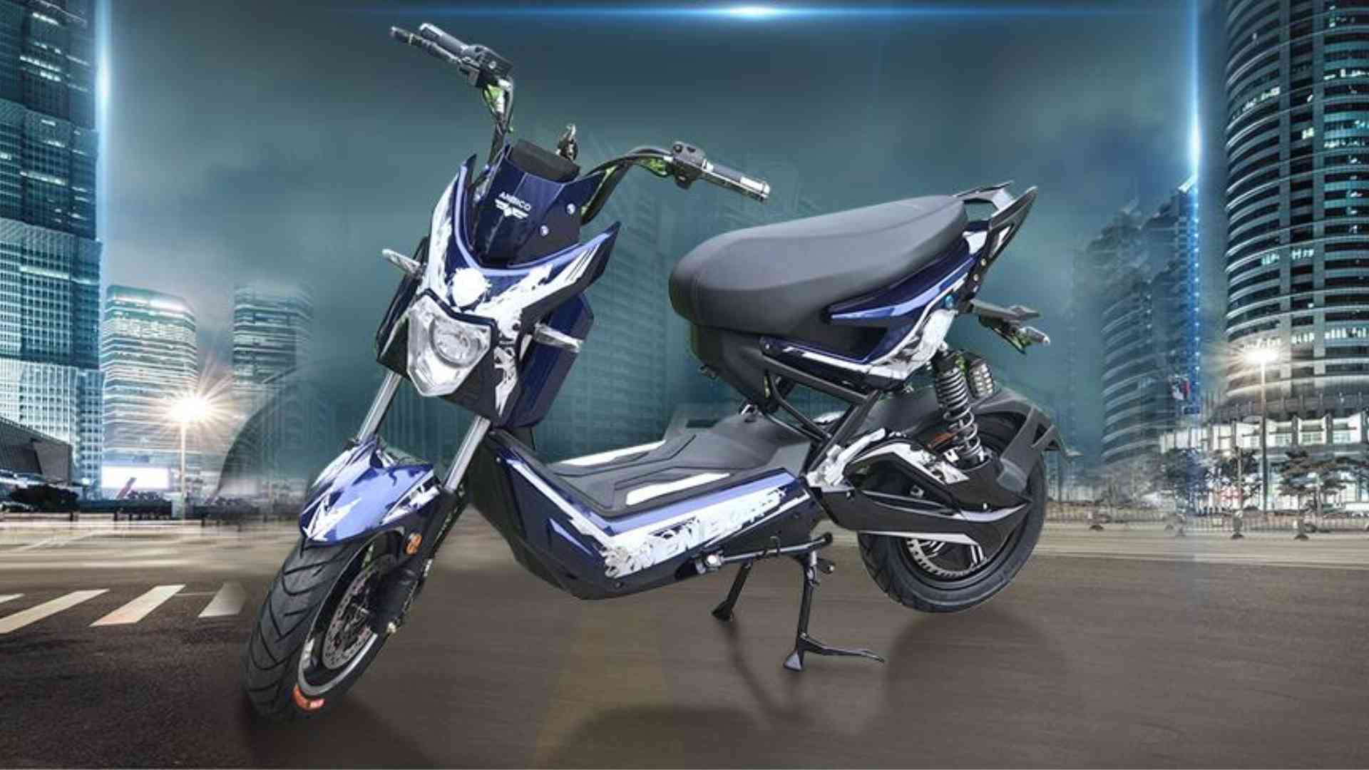 Xe máy điện đi được 80km, có khóa thông minh chống trộm. Ảnh: Anbico 