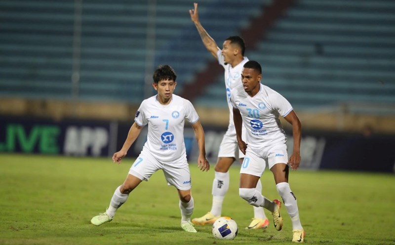 Nam Dinh twice hit the goal of the visiting team from Thailand. Photo: Nam Dinh FC