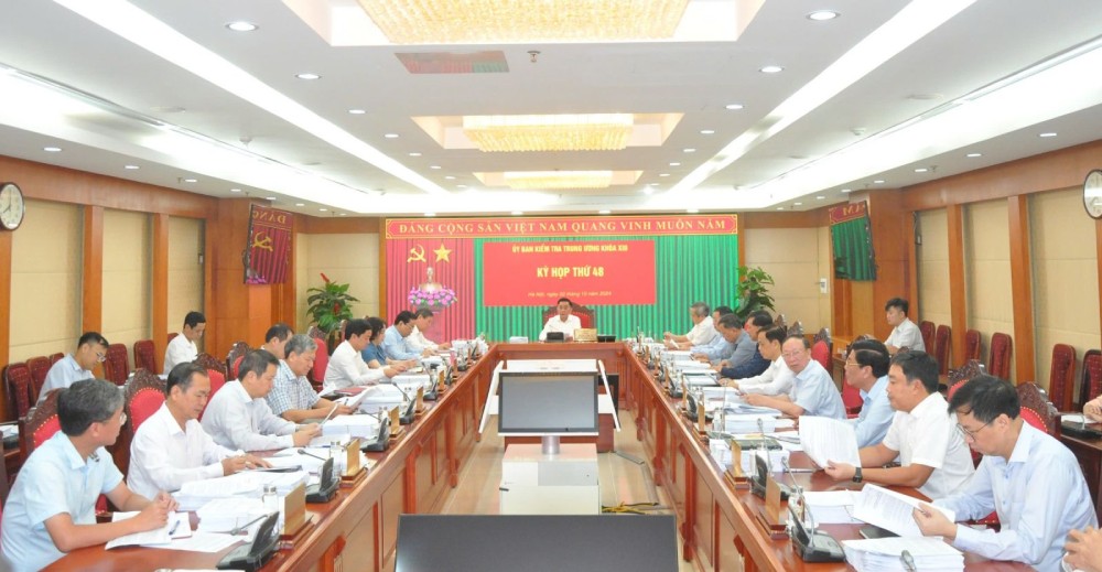 The Central Inspection Committee held its 48th meeting to review and discipline, and propose disciplinary action against many officials. Photo: Central Inspection Committee
