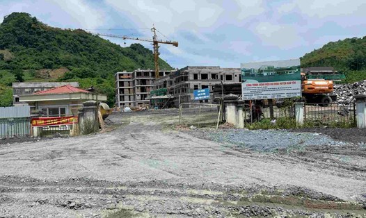 Hàng loạt bệnh viện, trung tâm y tế tuyến huyện của Lào Cai đang được xây dựng mới. Ảnh: Đinh Đại