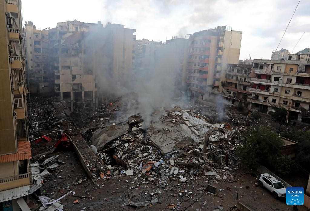 Ngoại ô Beirut, Lebanon tan hoang sau các cuộc không kích của Israel ngày 1.10.2024. Ảnh: Xinhua