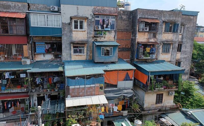 Many old apartment buildings in Hanoi are being sold at sky-high prices. Photo: Thu Giang