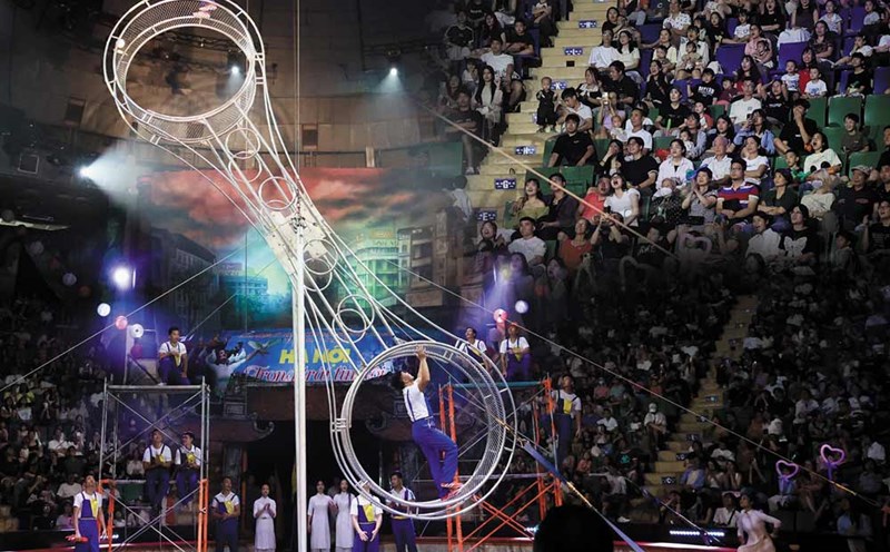 Thanks to social media, the circus is packed with viewers