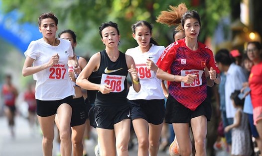 Các vận động viên chuyên nghiệp tham dự giải Marathon vì hòa bình 2024. Ảnh: Ban tổ chức