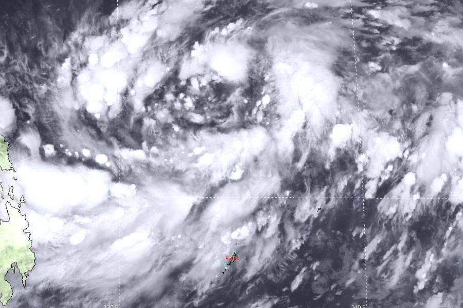 Hinh anh ve tinh chup ap thap nhiet doi Kristine (co ten quoc te la TD22, cho den nay) tinh den luc 9h30 ngay 21.10.2024. Anh: JTWC