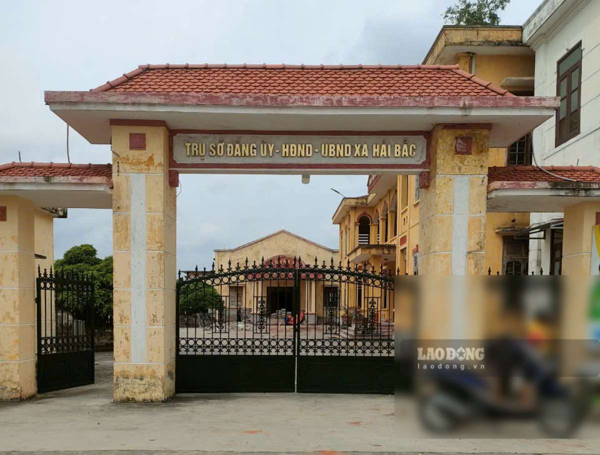 The old Hai Bac commune headquarters (now merged into Yen Dinh town, Hai Hau district, Nam Dinh province) where the man was found dead. Photo: Ha Vi