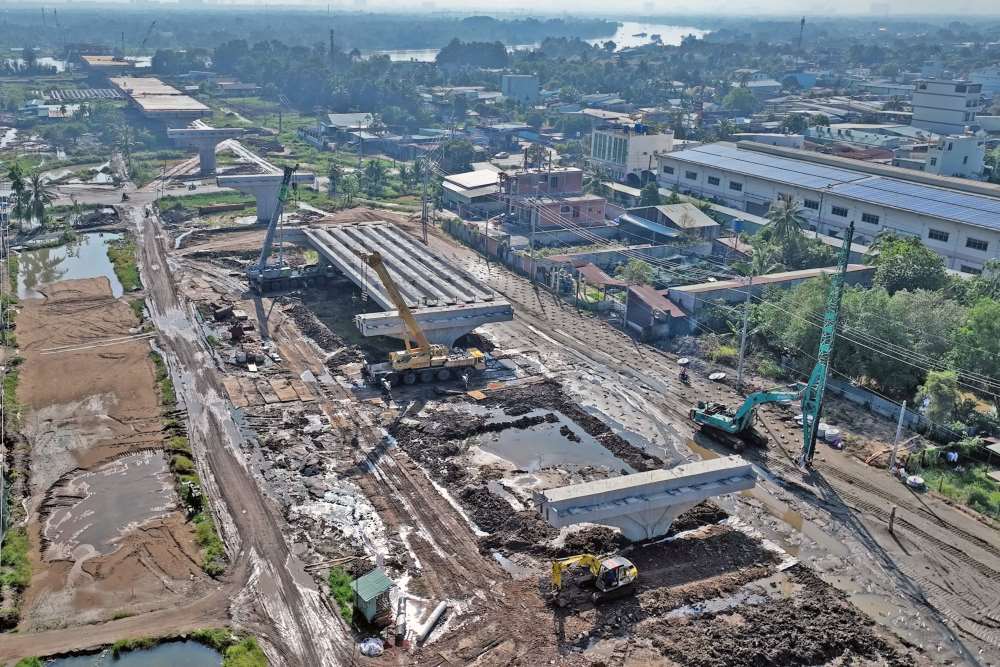 Shape of Ring Road 3 through Cu Chi district after 14 months of construction