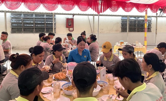 Những nữ cán bộ công đoàn hết lòng vì đoàn viên, người lao động