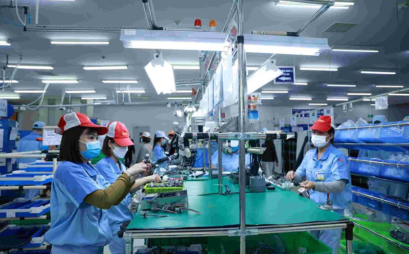 The socio-economic situation in the first 9 months achieved many important results, higher than the same period last year in most areas. Photo: Hai Nguyen