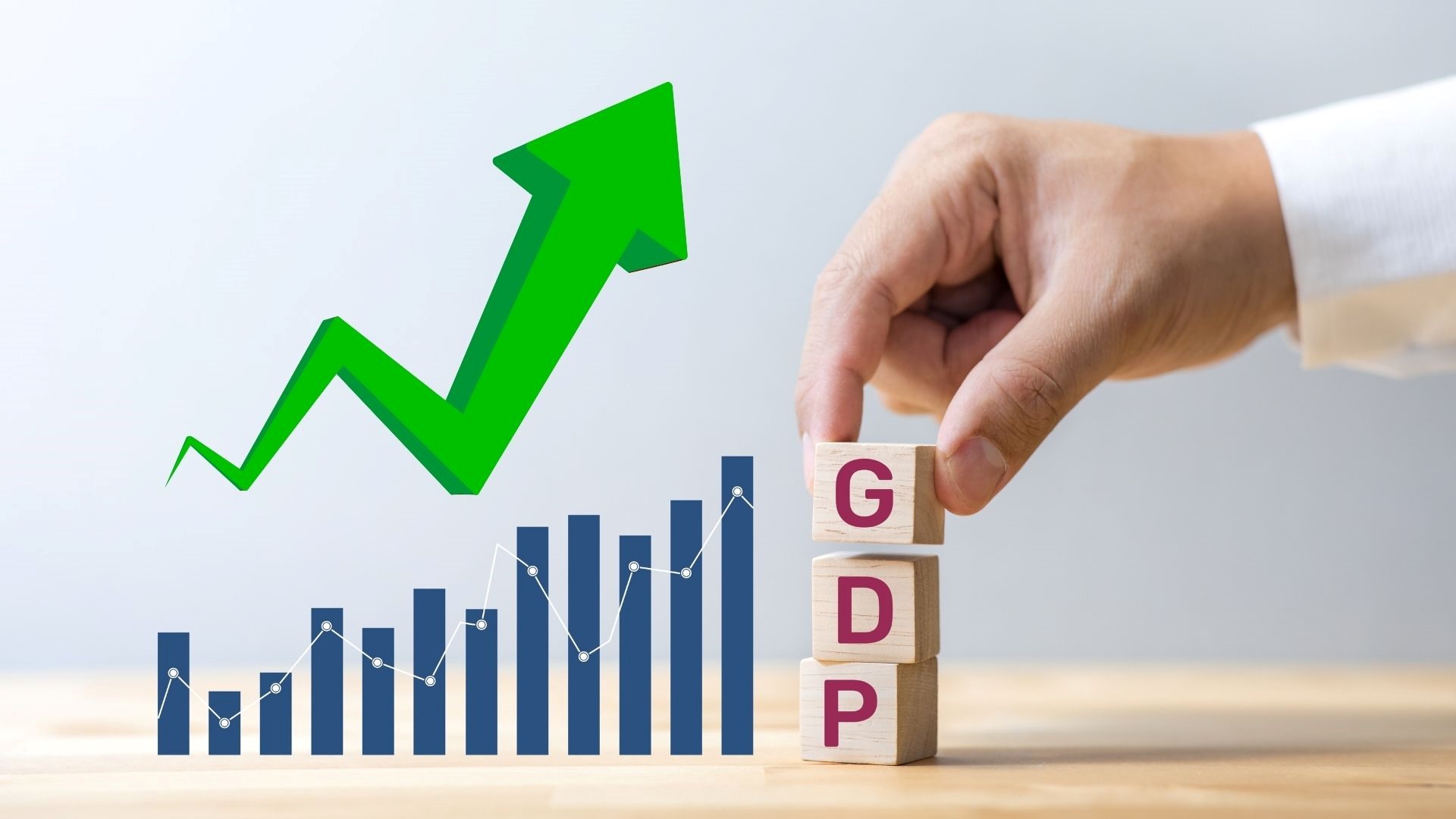 Theo chuyên gia, thông qua thống kê về tăng trưởng GDP 9 tháng đầu năm 2024, hoàn toàn có cơ sở kỳ vọng tăng trưởng GDP cán đích. Đồ họa: Tuyết Lan