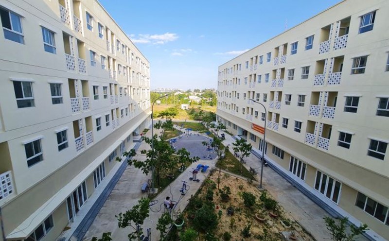 Hoa Cam workers' housing area. Photo: Dinh Toan