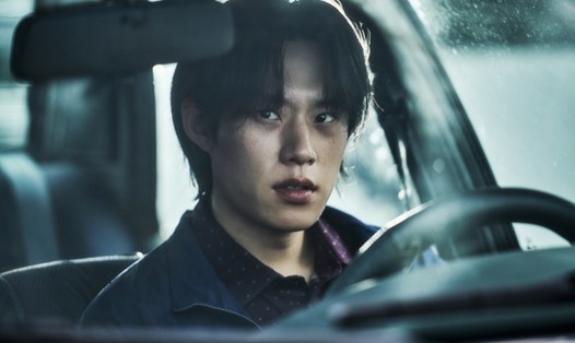 Kim Sung Cheol tự tin khi thế vai của Yoo Ah In. Ảnh: Nhà sản xuất