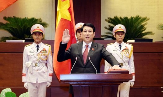 Chủ tịch nước Lương Cường tuyên thệ nhậm chức chiều 21.10. Ảnh: TTXVN