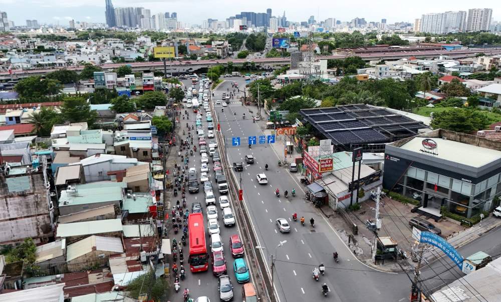 Southern weather has intermittent sunshine. Photo: Anh Tu