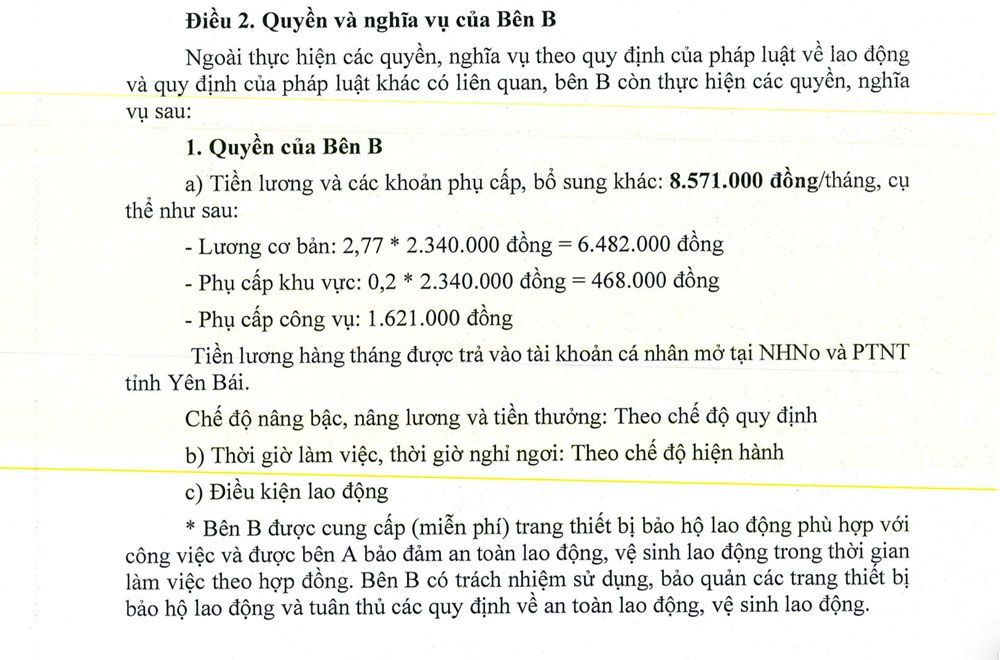 Hợp đồng lao động của anh Nguyễn Văn Khánh, sinh năm 1989 - lái xe Sở Tài chính tỉnh Yên Bái ký ngày 30.9.2024. Nhiều lái xe thâm niên mong muốn cũng được hưởng mức lương này để đảm bảo cuộc sống. Ảnh: Bảo Nguyên