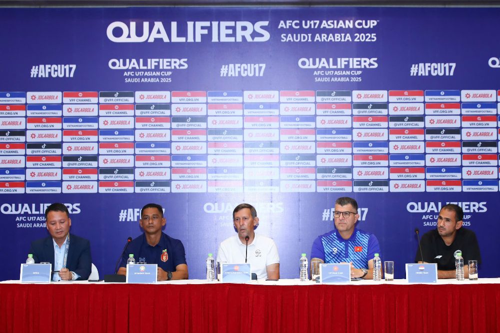 4 teams of Group I held a press conference before the 2025 AFC U17 qualifiers. Photo: Minh Dan