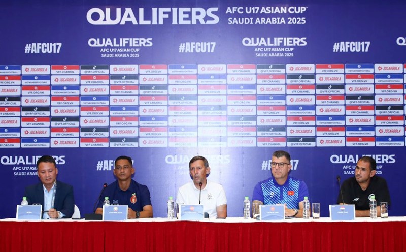4 teams of Group I held a press conference before the 2025 AFC U17 qualifiers. Photo: Minh Dan