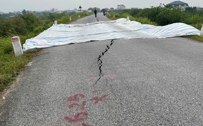 Ngoc Tao Dike. Photo: Reporter