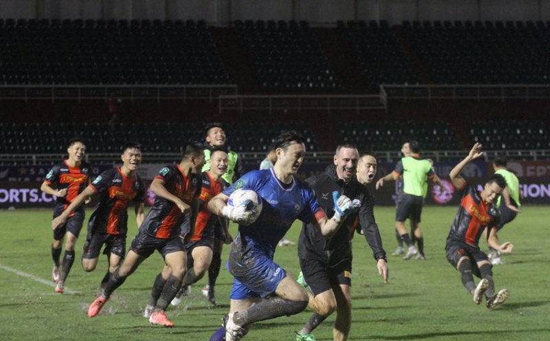 Ninh Binh has "transformed" and become a leading candidate for the 2024-2025 National First Division championship. Photo: Ninh Binh FC