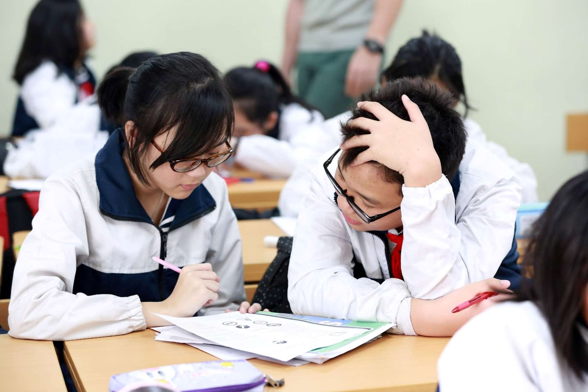 Announcing the third exam subject for grade 10 in March is too late and will put pressure on students. Photo: Hai Nguyen
