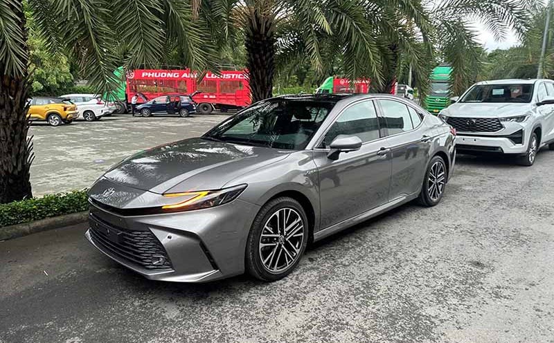 Toyota Camry appearing at Vietnam Motor Show 2024 is the 9th generation of this car line. Photo: Thanh Nhi