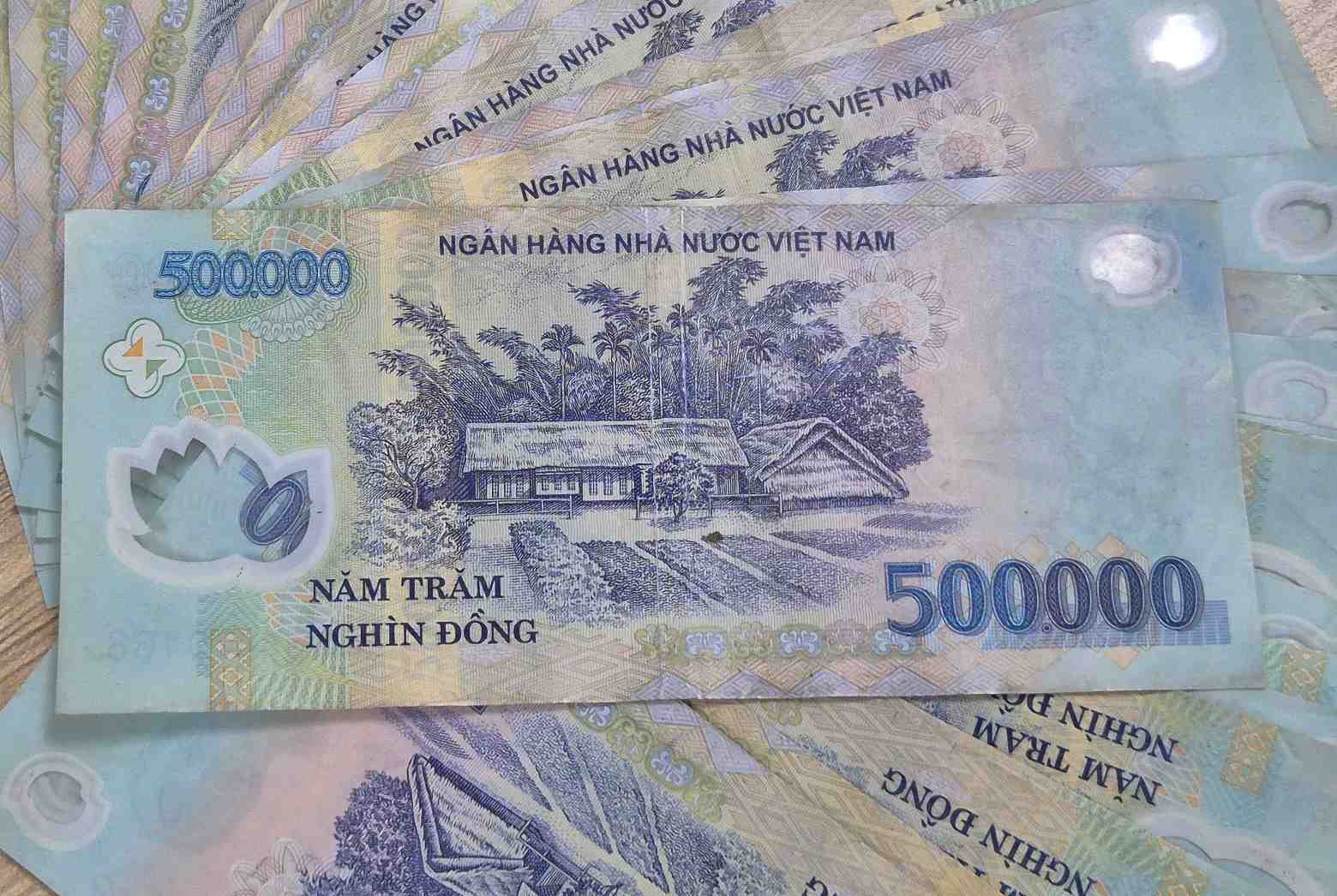 Agribank's highest interest rate is 4.8%/year. Illustration: Phan Anh