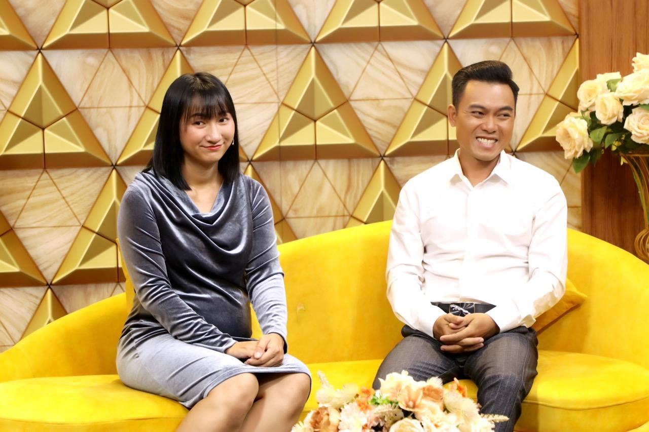 Mr. Phi Long and Ms. Le Thi Ngoc. Photo: Producer.