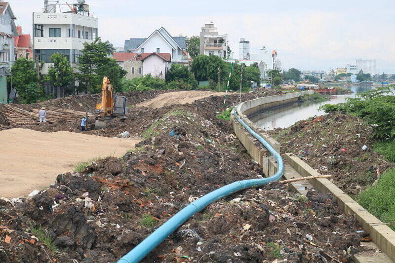 The section from Truong Dai Bridge to Saigon River has gradually taken shape. Photo: Huan Cao