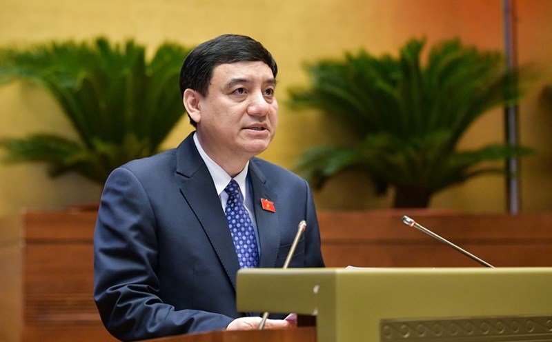 Chairman of the Committee on Culture and Education Nguyen Dac Vinh reported on the explanation, acceptance and revision of the draft Law on Cultural Heritage (amended). Photo: Pham Thang